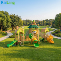 Groupe de toboggans pratiques pour cabane, équipement de sport et de divertissement en bois pour enfants, pour parcs d'attractions et activités de plein air