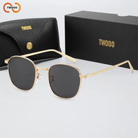TWOOO T1682 Nouveauté transfrontalière Lunettes de soleil surdimensionnées carrées en métal, de luxe, élégantes et polyvalentes, vente en gros, logo personnalisé