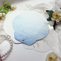 Tarjeta de menú de acrílico transparente con concha de mar en relieve azul creativo, lámina dorada para invitación de fiesta de quinceañera