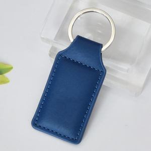 سلسلة مفاتيح جلدية فاخرة مخصصة للسيارات مع شعار شخصي وألوان متعددة قابلة للطباعة بالتسامي - Product Image 3