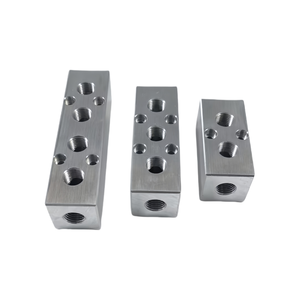 Bloc de distribution d'eau et de <span class=keywords><strong>gaz</strong></span> en aluminium CNC OEM, droit, multi-trous, avec raccords femelles pour drain et collecteur d'eau - Product Image 3