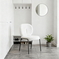 Chaise de salle à manger en tissu Teddy moderne de luxe, design incurvé écologique, stable et durable pour le mobilier de maison, le bureau et la salle à manger