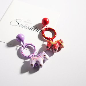 Porte-clés mignon en forme de poney de dessin animé, breloque de sac pour fille, jouet créatif multicolore tendance, cadeau, pendentif pour voiture ou écouteurs - Product Image 1