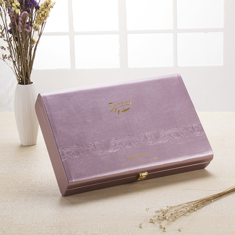 Customized luxury pink leather box with metal buckle skin care products wooden box
