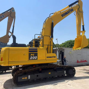 Komatsu รถขุดตีนตะขาบมือสองจากญี่ปุ่น PC200ประหยัดพลังงาน - Product Image 2