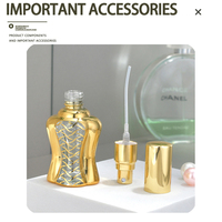 Flacon de parfum vide en verre mat dépoli 12 ml doré, personnalisable avec logo, gravure gratuite et sérigraphie