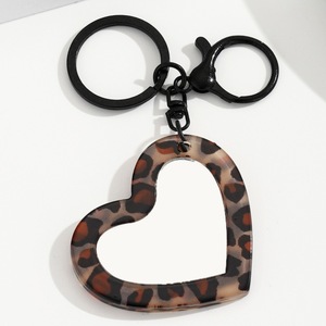 Gantungan Kunci Akrilik Motif Leopard Trendy (Hati/Bintang/Bergelombang) - Gantungan Kunci Fashion untuk Kunci/Tas, Aksesoris Grosir Ideal - Product Image 6