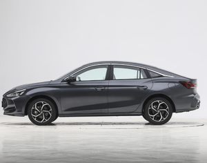 2025 MG 5 180DVVT Global Leading Edition <span class=keywords><strong>Turbo</strong></span> Automatique R16 Conduite à Gauche Voiture à Essence Remise de <span class=keywords><strong>Prix</strong></span> - Product Image 4