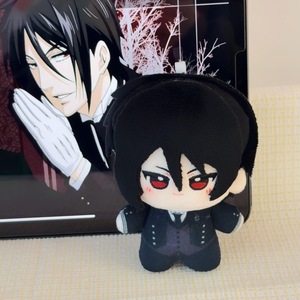 Muñecos de Peluche de 10CM de Sebastian Michaelis (Nunu) de Kuroshitsuji, Mini Figuras Suaves, Juguetes de Anime, Colgantes, Llaveros, Regalos - Product Image 1