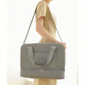 Sac de plage imperméable personnalisé avec séparation sec/humide, sac de voyage de week-end, sac à main portable grande capacité, bagage à main - Product Image 1