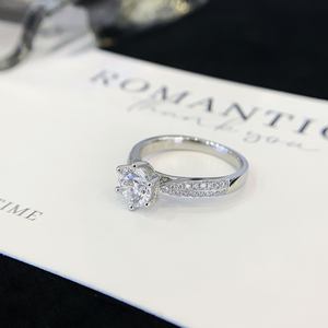 Anillo de diamante PT950 de lujo 1.057ct Piedra principal 0.162ct Piedra secundaria Nuevo gabinete superior Compromiso Platino NGTC Bodas - Product Image 2