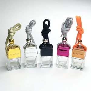 Hot Empty <strong>Refillable</strong> <strong>Car</strong> Perfume Bottles Hanging <strong>Car</strong> Air Freshener Bottle with Gold Silver Black Pink Rose Gold Cover - Product Image 6