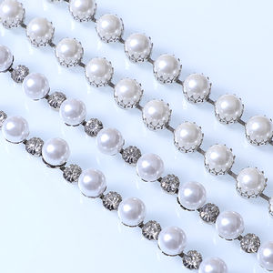 Thời Trang Pha Lê Ưa Thích <span class=keywords><strong>Rhinestone</strong></span> Chuỗi Trims Với Ngọc Trai Pha Lê <span class=keywords><strong>Rhinestone</strong></span> Đá May Trên Chuỗi Cup Cho Túi Xách May Mặc Và Tự Làm Ăn Mặc - Product Image 1