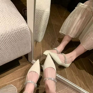 Zapatos elegantes para fiestas, estilo charol - tacones de aguja negros con punta en pico y sandalias para mujer - Product Image 4