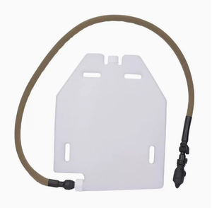 Plaque porte-bouteille d'eau avec bec verseur pour gilet tactique extérieur DFB22 - Product Image 1