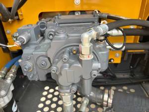 Mini-excavatrice hydraulique exceptionnelle de 89 kW, excavatrice sur chenilles XE135GA, excavatrice de 13,5 tonnes - Product Image 5