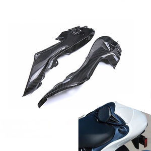 Carénage latéral de siège arrière en fibre de carbone sèche 3K pour moto Suzuki GSX1300R Hayabusa 2021-2026 - Product Image 1
