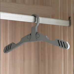 Cintres de voyage portables pour les essentiels de la croisière 2026 Cintres pliables en plastique pliables Étendoir à linge Accessoires de voyage - Product Image 1