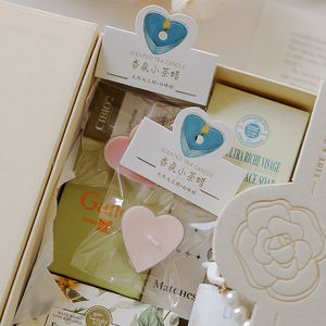 Velas Aromáticas de Cera de Soja en Frascos con Forma de Corazón, Mini Velas Decorativas para el Hogar y Bodas - Product Image 3