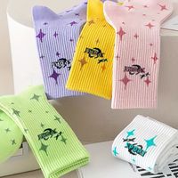 Nouvelles chaussettes mi-mollet unisexes respirantes en tricot pour le printemps, polyvalentes toutes saisons, style Instagram avec étoiles et lettres