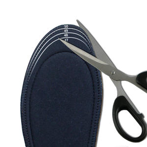 Semelles chauffantes rechargeables par USB, semelles électriques chaudes pour hommes et femmes, taille 47 50, semelles confortables et pratiques - Product Image 2