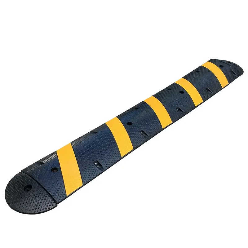 Heavy Duty Black Color Rubber Road Safety 1830*300*50Mm High Visibility Speed Hump