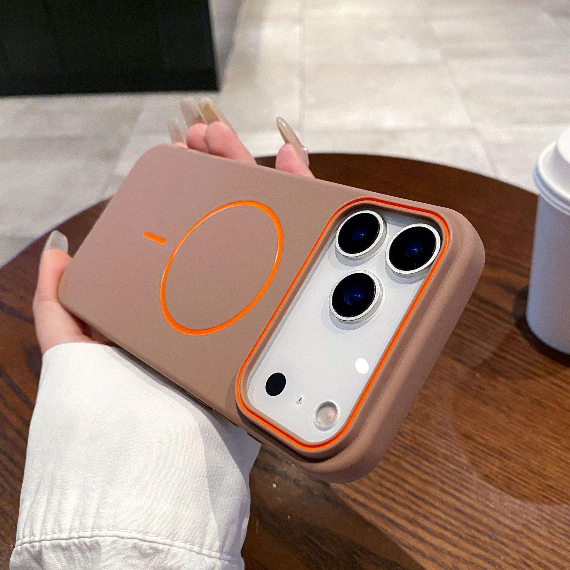 สีทองทะเลทราย