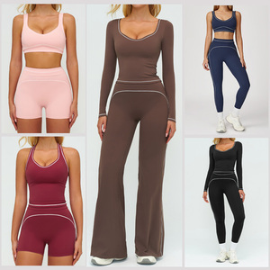 Completo Set Yoga Donna 2026 in Tessuto Riciclato con Bordi a Contrasto per Palestra, Fitness e Allenamento - Abbigliamento Sportivo e Casual - Product Image 1