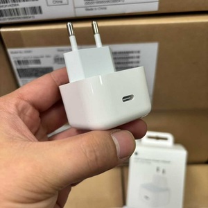 Cargador para <span class=keywords><strong>iPhone</strong></span> 17, <span class=keywords><strong>Carga</strong></span> Rápida, Adaptador de Corriente, 60W Máx., <span class=keywords><strong>Enchufe</strong></span> Plegable de Alta Calidad, 40W - Product Image 1