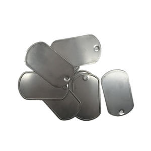 도매 사용자 정의 개인화 새겨진 스테인레스 스틸 금속 빈 개 애완 동물 ID 태그 골드 도금 블랙 전술 개 태그 - Product Image 5