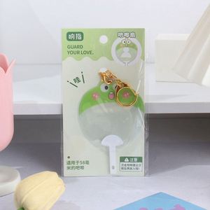 Couvre-piquets miniatures en PVC de haute qualité, transparents, avec impressions d'images K-pop pour fêtes à thème et événements pour fans - Product Image 6