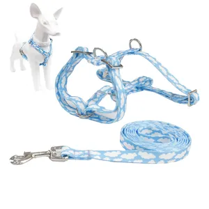 Hot Sale Safety Pet Products Fashionable Dog Harness Dog Leash With Dog Clip