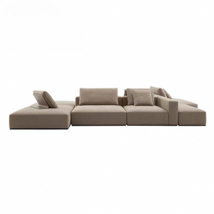 Sofá Seccional Modular Cuadrado Damasco Minimalista Italiano, Tapizado en Cuero Genuino, Patas de Acero Inoxidable, para Villas de Lujo - Product Image 1