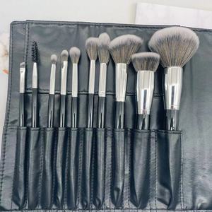 YRX A204 10 pièces Ensemble de pinceaux de maquillage pour les yeux classiques noir argent avec manche en bois Pinceau de détail pour les sourcils avec une belle forme de tête - Product Image 1