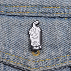 Dies ist Kaffee Emaille Pins benutzer definierte Wasser und Espresso Tasse Brosche Revers Abzeichen Schmuck Zubehör Geschenk für Freunde - Product Image 1