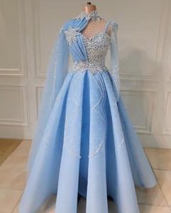 Abiti da Sera Blu Splendenti su Misura, Taglie Forti, Stile Dubai con Cristalli e Perle, Abiti da Cerimonia per Matrimoni - Product Image 1