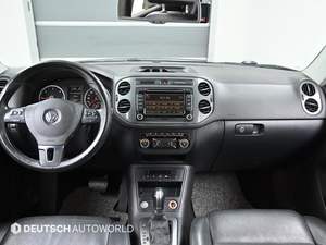 Volkswagen Tiguan d'occasion 2015 2.0 TDI 4MOTION Automatique Diesel SUV Excellent état Faible kilométrage Véhicule fiable Prêt à l'exportation - Product Image 6