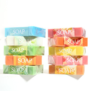 Jabón Artesanal de Limón, Cúrcuma y Ácido Kójico con Aceites Esenciales para Limpieza Profunda de Todo Tipo de Piel, para Baño, Lavado Facial y Ducha - Product Image 3