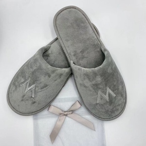 Pantuflas Personalizadas <span class=keywords><strong>de</strong></span> Hotel con Logotipo Blanco, Pantuflas Desechables <span class=keywords><strong>de</strong></span> Felpa para Spa y Huéspedes - Product Image 5