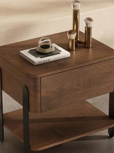 Jugu 2026 Nuevo y Elegante Mueble de Noche Moderno Minimalista de Madera Maciza Lacada con Chapa de Madera Natural para Dormitorio - Product Image 3