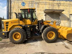Cargadora de Ruedas SDLG 956F Usada de Alta Calidad, Modelo 2022, Excelente Estado, Precio Bajo, Carga Nominal de 6 Toneladas, Mejores Componentes, Motor y Bomba - Product Image 5