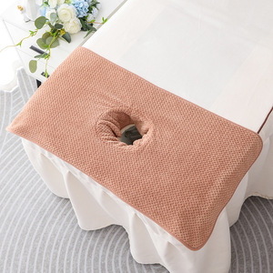 Housse de lit de massage douce avec trou pour le visage, <span class=keywords><strong>serviette</strong></span> de lit de spa réutilisable avec trou pour le visage, drap pour soins de la peau 40*80CM - Product Image 4
