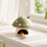 Brûleur d'encens artisanal en forme de champignon, porte-encens en céramique artisanale avec orifice de fumée pour cônes, bâtonnets et herbes, décoration de bureau rétro