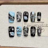 Faux ongles à presser en gros, faits à la main, bleu ciel étoilé, courts, forme amande, en acrylique, avec accents dégradés