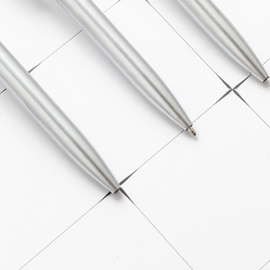 Stylo à bille promotionnel stylo multifonction 3-en-1 de nouveau style avec mécanisme de torsion en plastique Smartphone écran tactile Stylo - Product Image 3