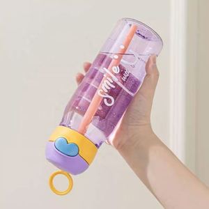 Botella de Agua Portátil Transparente de 500 ml, Antiderrames y Resistente a Caídas, para Actividades al Aire Libre, Gimnasio y Camping, con Boquilla para Beber Directo - Product Image 4