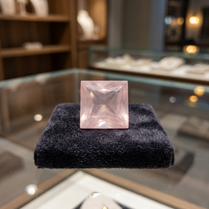 Cuarzo Rosa Natural Tallado en Forma de Flor, Piedra Preciosa Suelta con Orificio Central, Certificado por Terceros, Venta al Por Mayor - Product Image 3