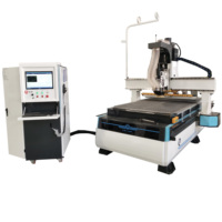 Machine de routeur cnc automatique à haute vitesse pour le travail du bois
