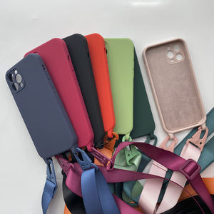 Fundas de teléfono personalizadas a granel para iPhone 15 funda de teléfono con correa de silicona de la mejor calidad - Product Image 5