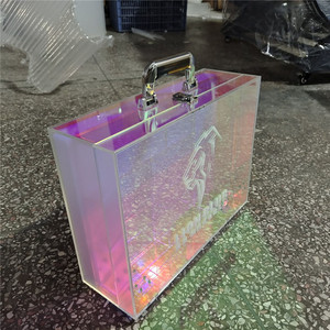 Estuche para 3 Botellas de Champán con Iluminación LED Recargable, Diseño As de Espadas, para Fiestas en Clubes Nocturnos, 2026 - Product Image 4